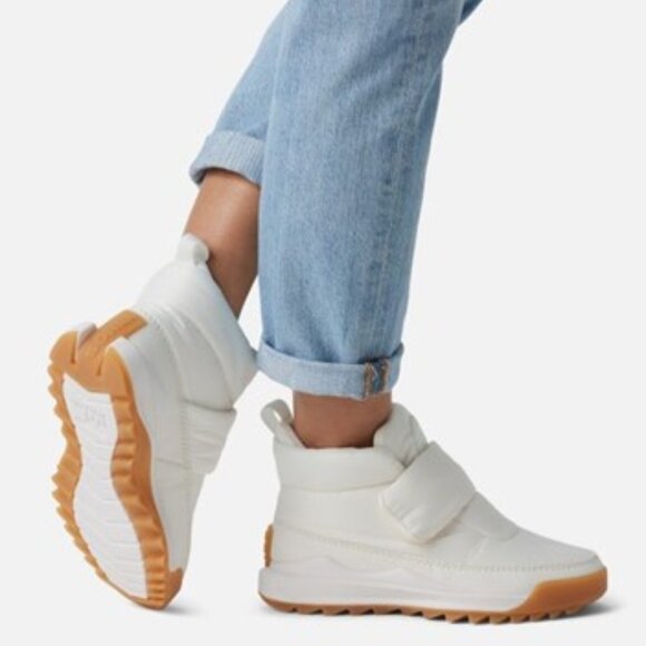 Sorel ONA RMX Puffy Strap Booties Quilted Waterproof Boots Sea Salt Gum Size 6.5 - Picture 1 of 7